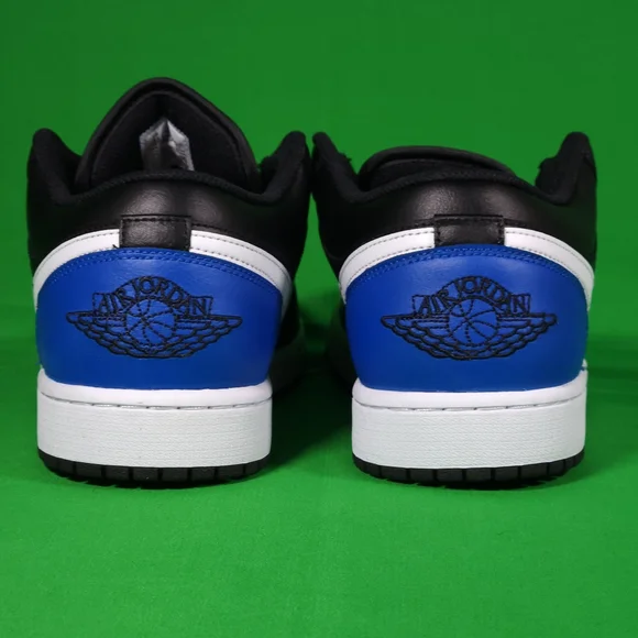❌️SOLD❌️ Nike Air Jordan 1 Low 'Black Royal Toe' Size 12 Mens 553558-042 - Picture 4 of 8